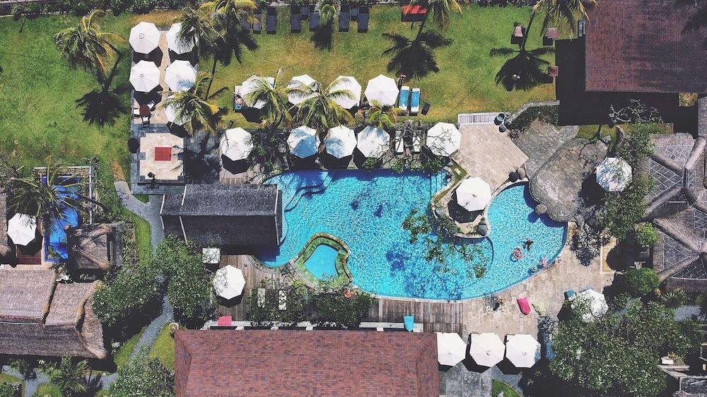 Balisani Suites Hotel Kerobokan  Exterior photo